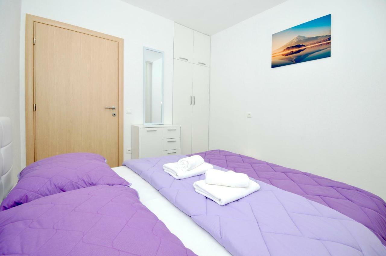 Apartment Mira Trogir Exterior photo